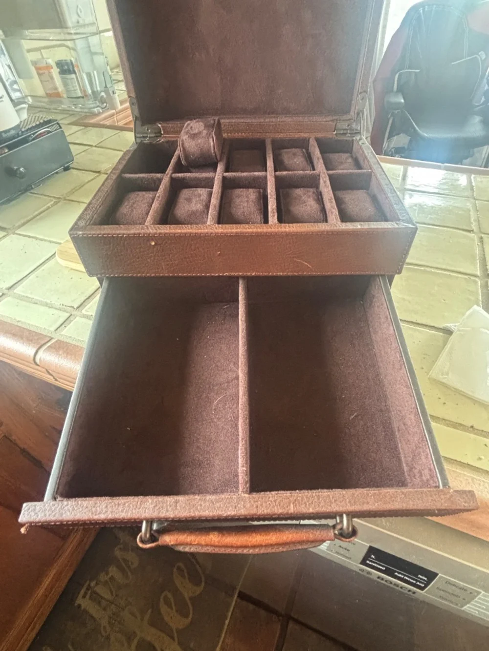 Fossil Watch / Jewelry Case 10 watches plus storage brown